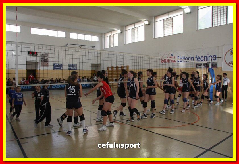 150523 volley 237_tn.jpg